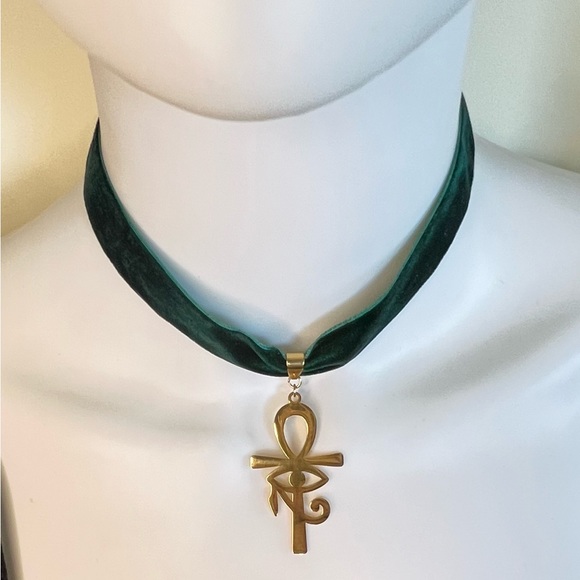 Ankh Pendant Choker - Ancient Egyptian Velvet Choker - Protection Choker - Picture 7 of 9